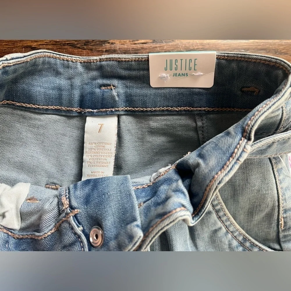 Justice girls belted denim shorts Sz. 7 NWT